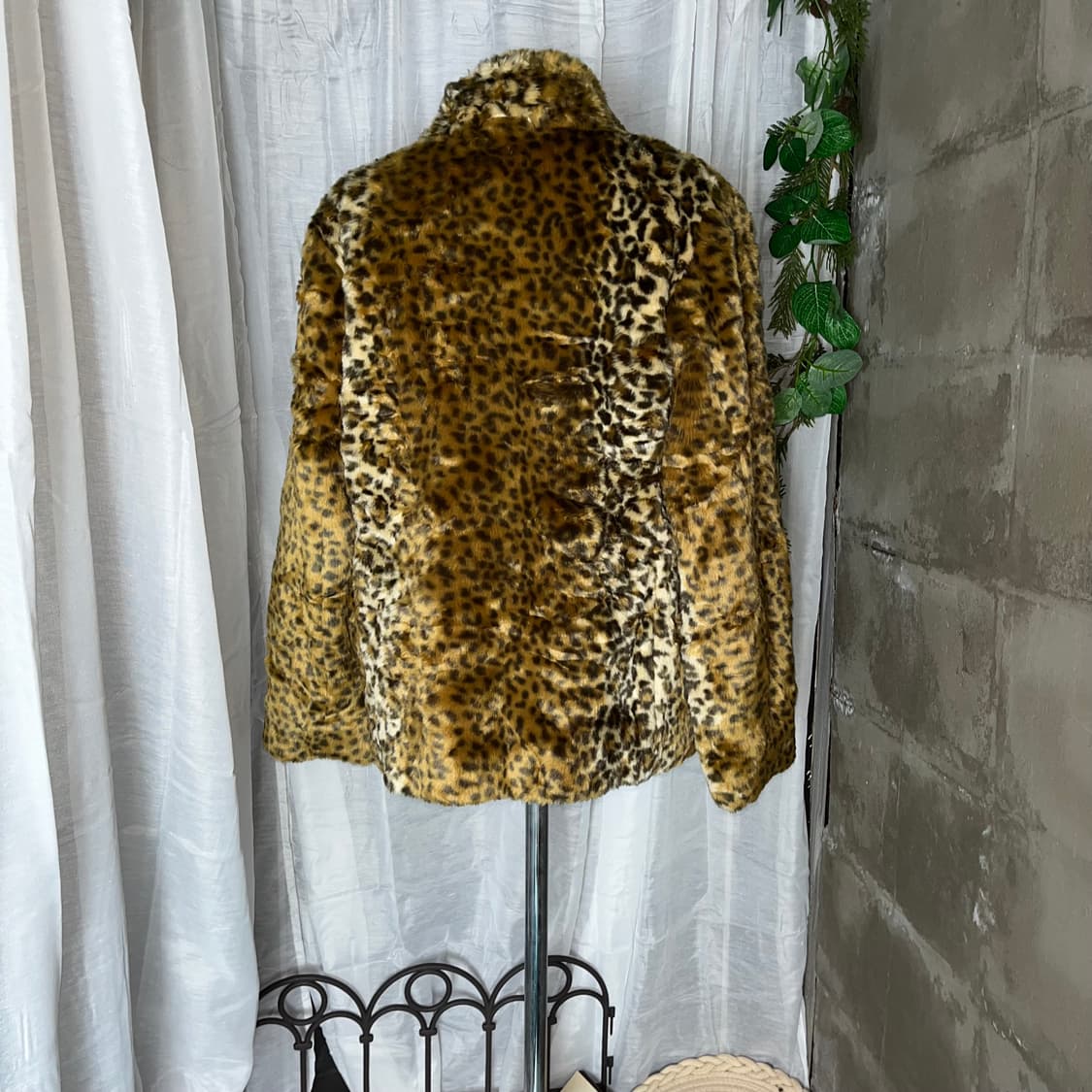 갸루 퍼 코트 호피 상품이미지5