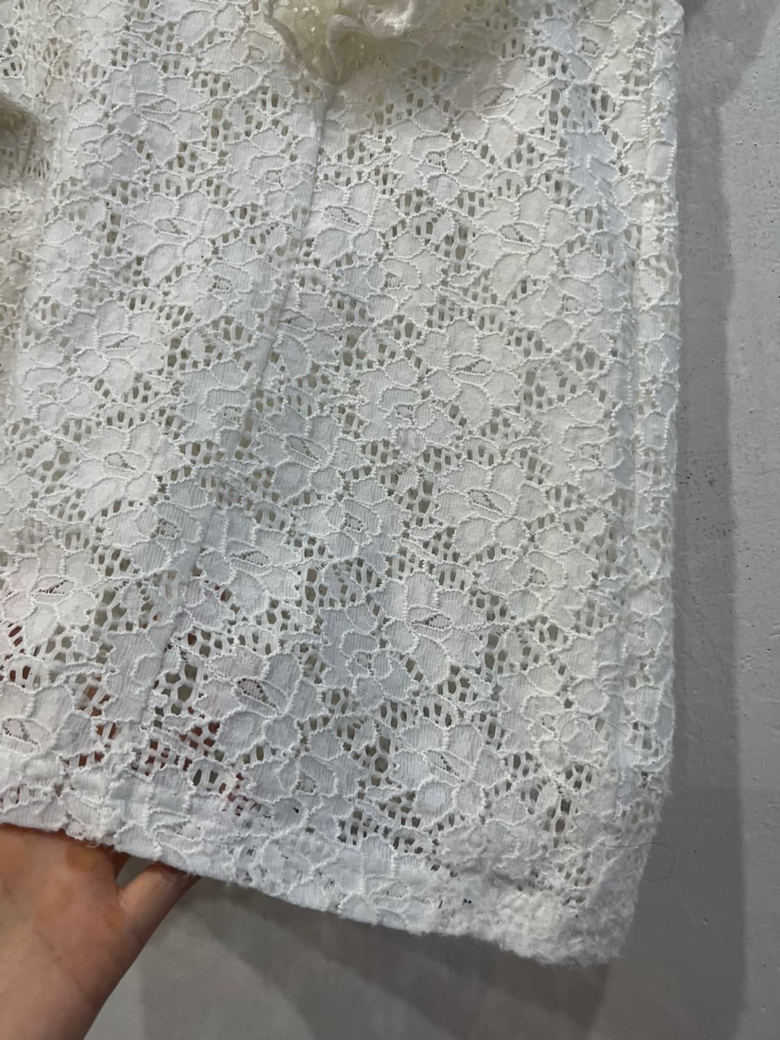 액시즈팜 크로쉐 블라우스 탑 상품이미지3
