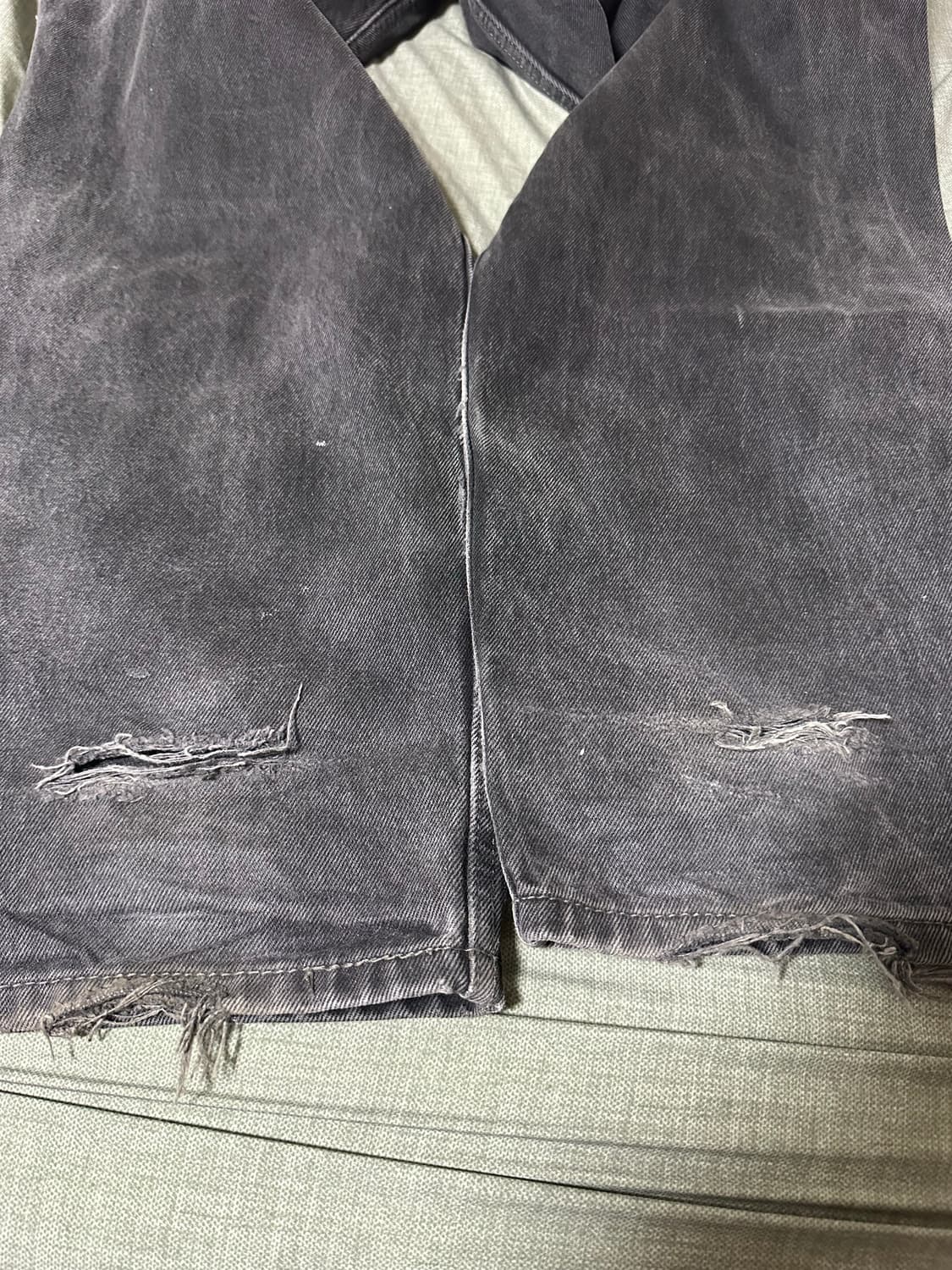 리바이스550 흑청 38/32 착샷O 상품이미지4