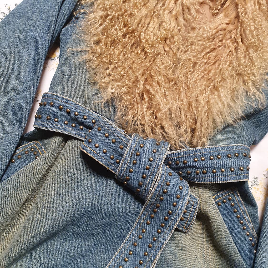 세실맥비 빈티지 리얼 티벳 램퍼 스터드데님 코트 오네갸루 라떼갸루 y2k 상품이미지5