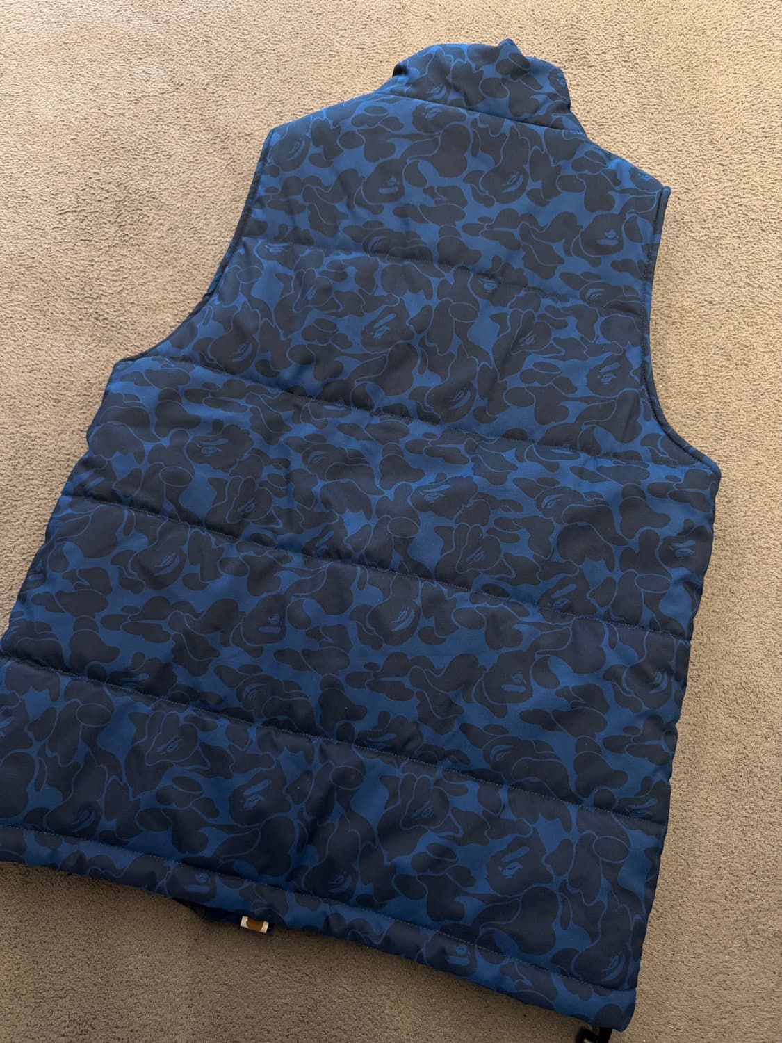 베이프 카모 패딩 베스트 처분  상품이미지2