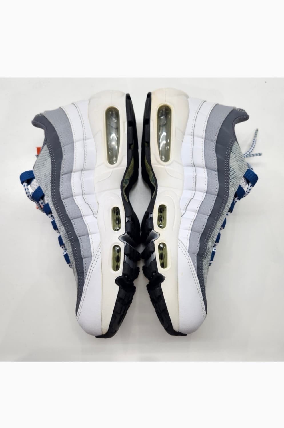 나이키 에어맥스 95 에센셜 화이트 인더스트리얼 블루 250사이즈 상품이미지3