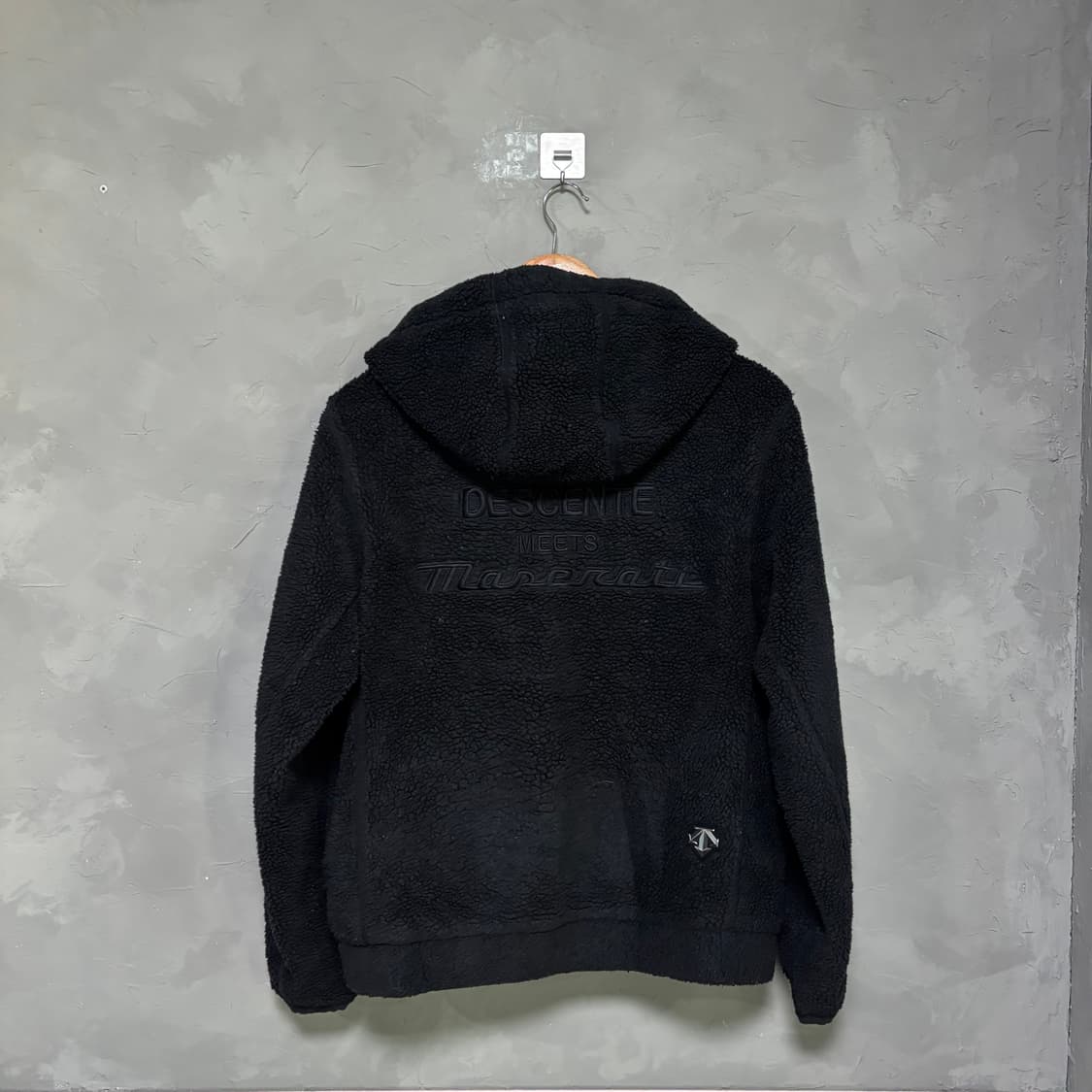 데상트 마세라티 플리스 상품이미지4