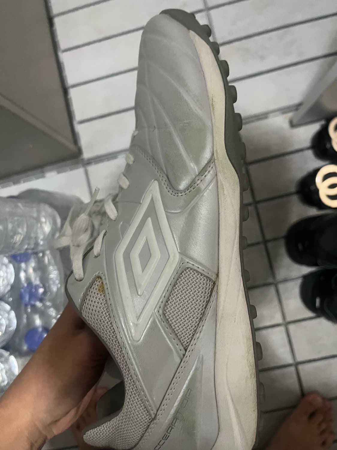 엄브로 패션 풋살화 270 상품이미지2