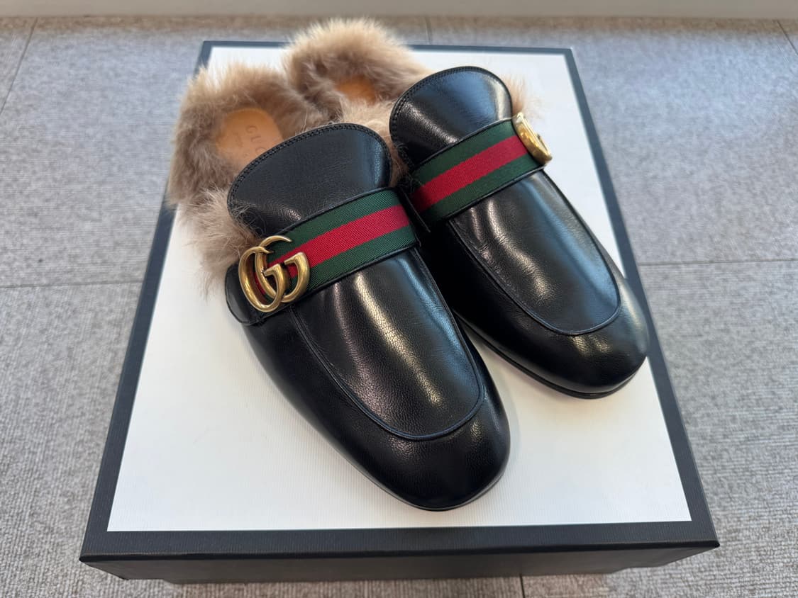 구찌 프린스타운 마몽G 퍼 홀스빗 뮬 상품이미지2