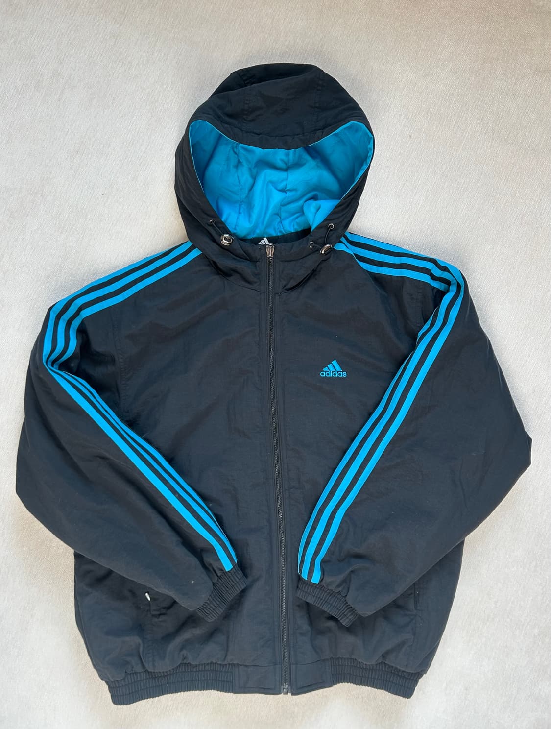 아디다스 누빔 점퍼 상품이미지1