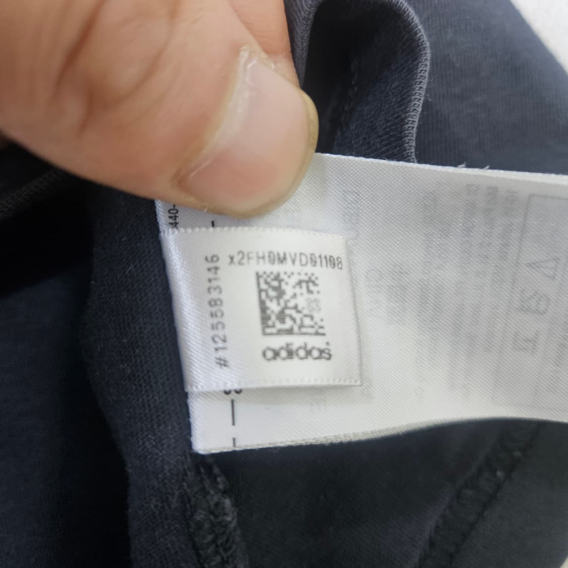 L 아디다스x디즈니 구피 반팔티 0316Y 상품이미지5