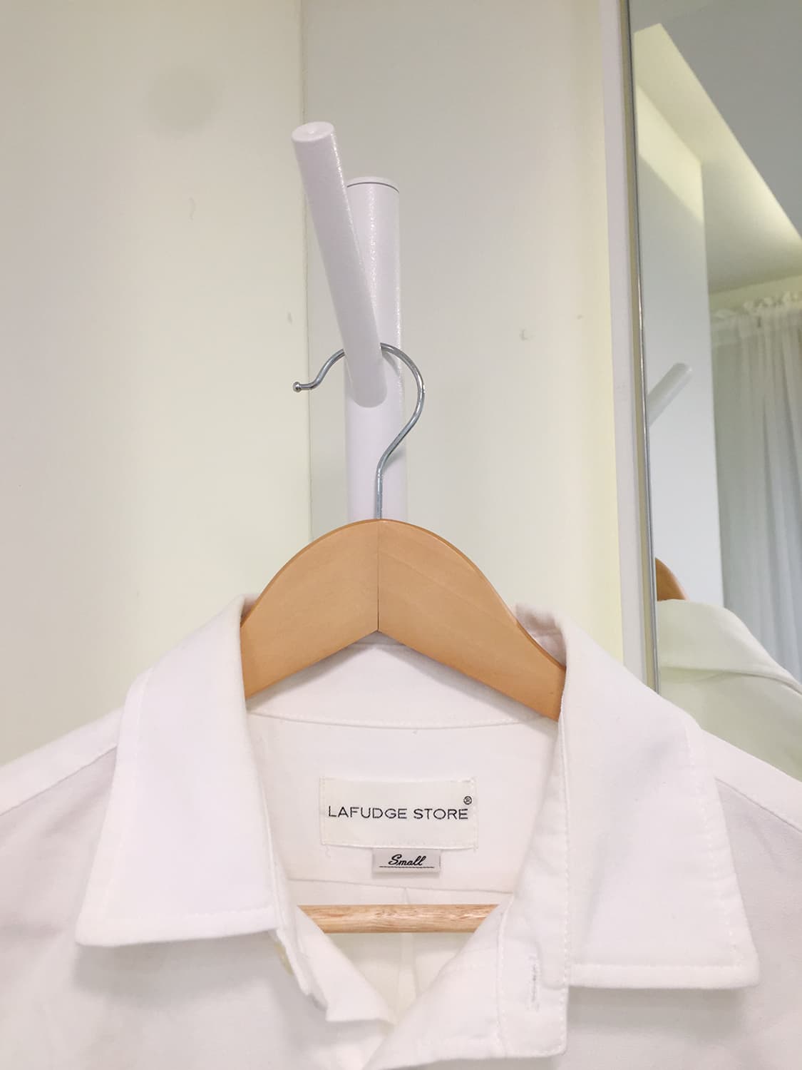 Unisex Lafudge Store Shirt 100 상품이미지5