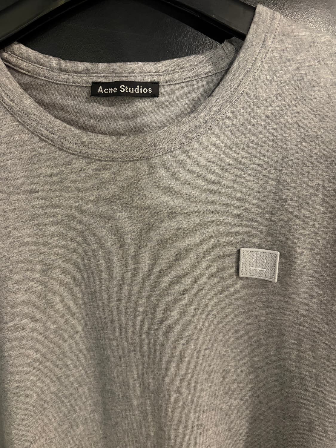 아크네 스튜디오 내쉬 페이스 그레이 반팔티 상품이미지3