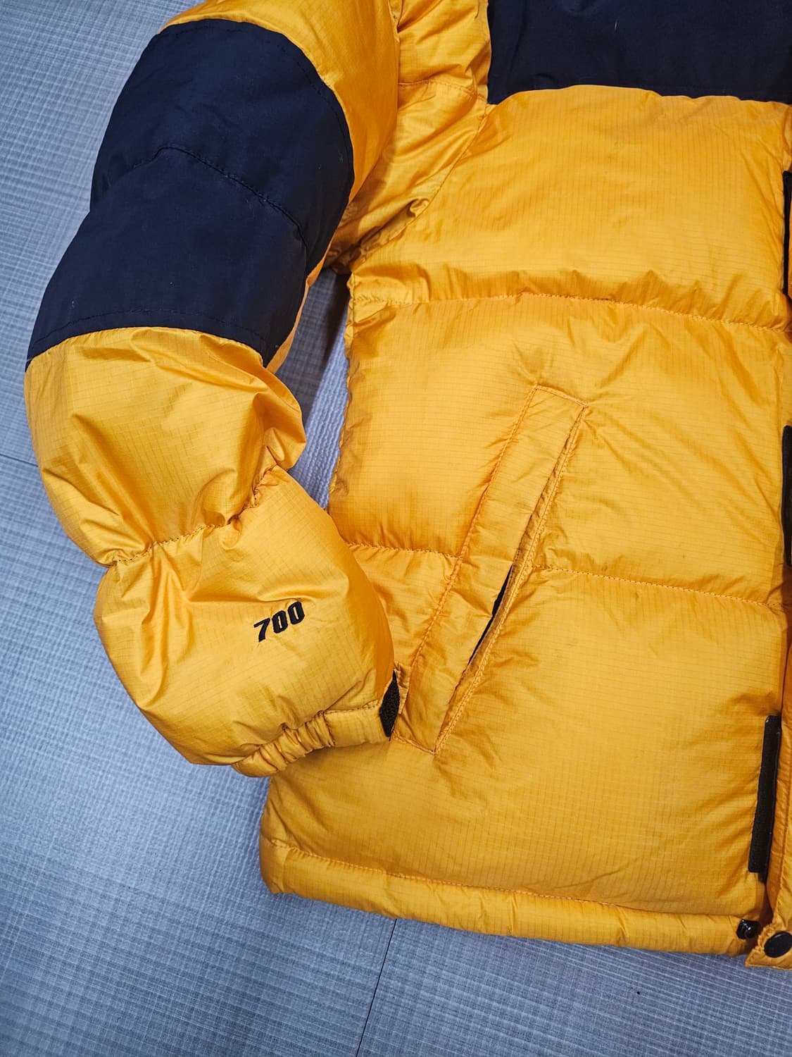 노스페이스 드라이로프트 윈드스토퍼 구스다운 상품이미지2