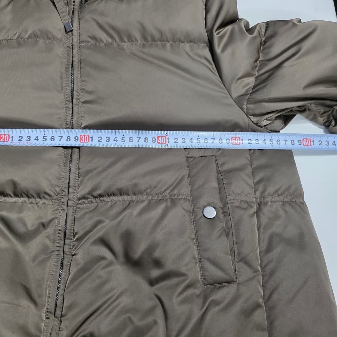 0711 럭키브랜드 헝가리구스다운 여성 패딩 55 카키 상품이미지3