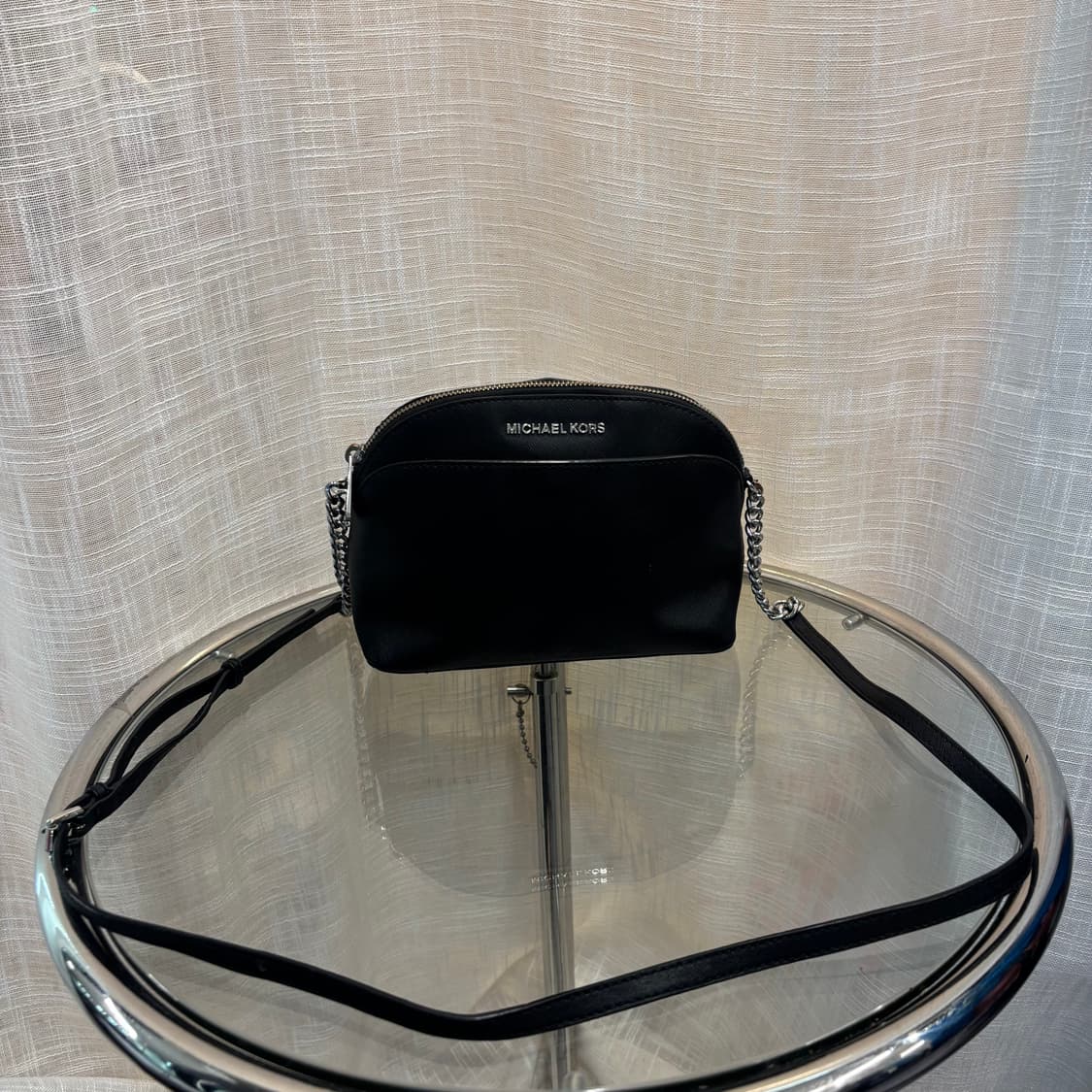 정품 마이클코어스 사피아노 크로스백     상품이미지1