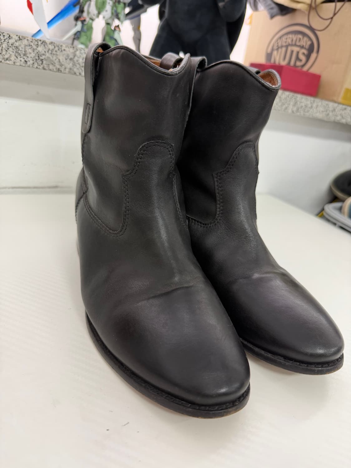 정품) 이자벨마랑 블랙 가죽 앵클 부츠 40 상품이미지3