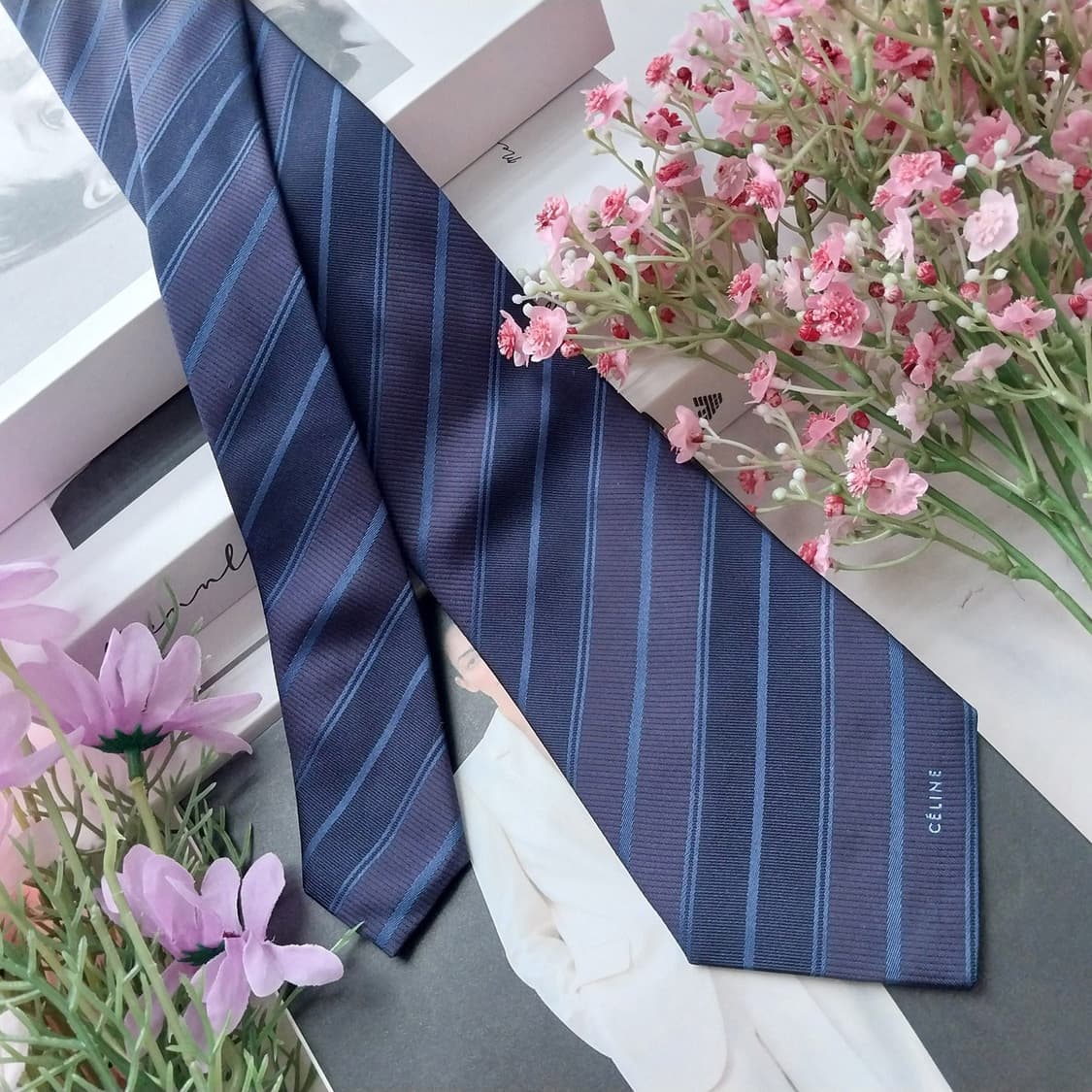 셀린느 실크 네이비 스트라이프 넥타이 8.6cm A+등급 K1454
 상품이미지2