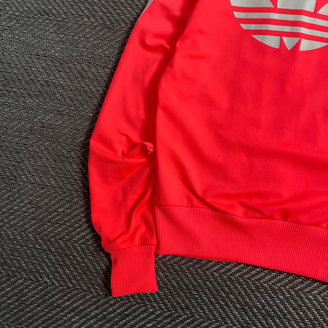 아디다스 우먼스 파이어버드 빅로고 네온 핑크 트랙탑 져지o 5037 상품이미지2