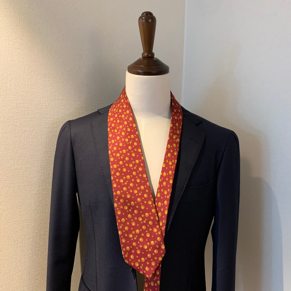 살바토레 페레가모 명품넥타이 100실크 최상급 9cm 상품이미지1