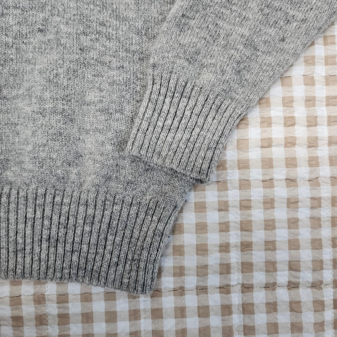 유니클로 울100 긴소매 니트 남자100 상품이미지4