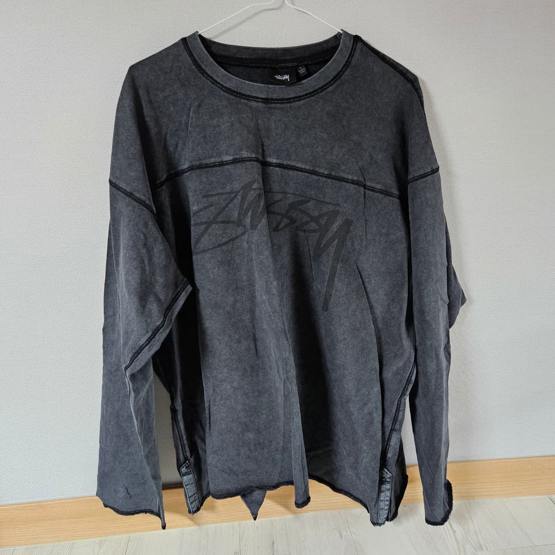 (L) 스투시 피그먼트 풋볼 롱슬리브 차콜 상품이미지1
