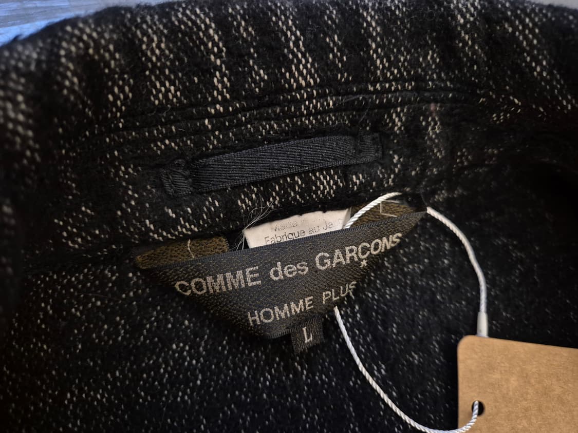 AD2004 꼼데가르송 옴므 플러스 디스트레스드 코트 상품이미지8