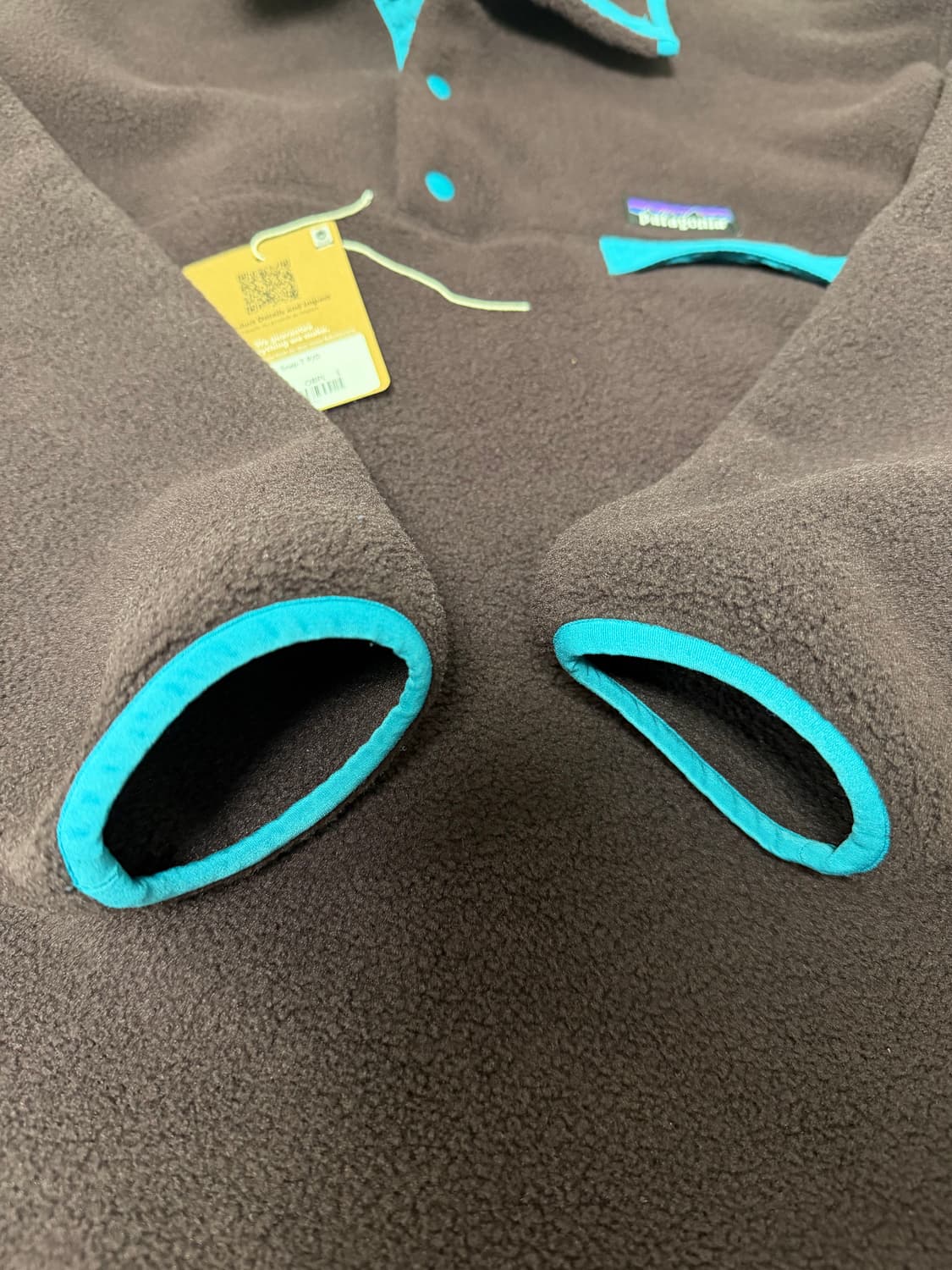 [L] 파타고니아 신칠라 스냅티 플리스 풀오버 옵시디안 플럼 상품이미지4