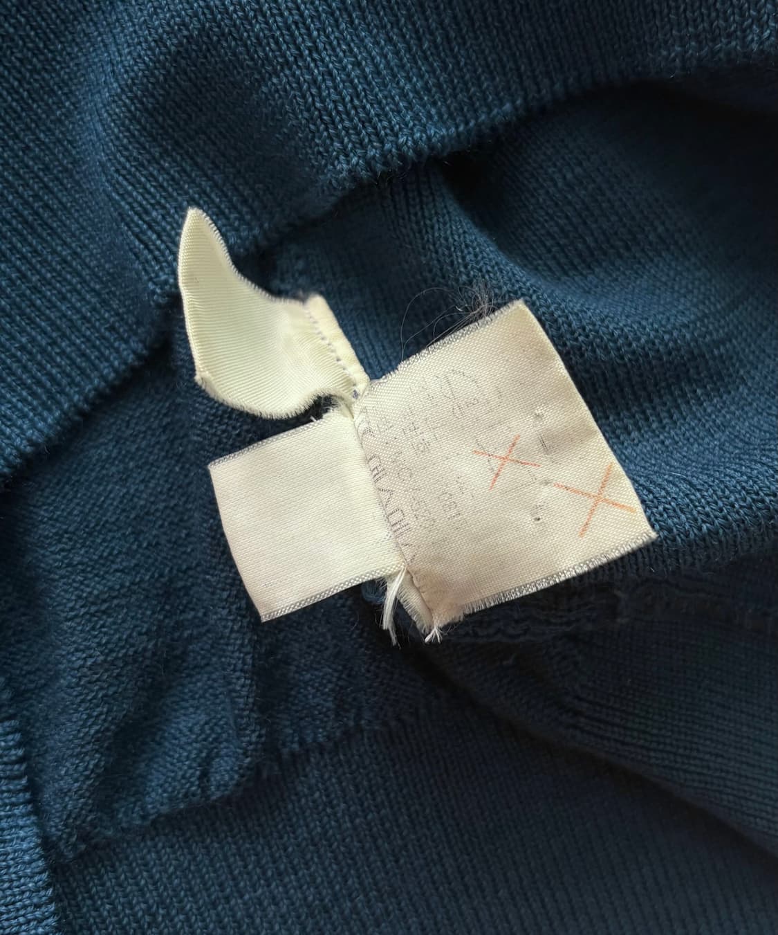 입생로랑 빈티지 V넥 니트 조끼 상품이미지5