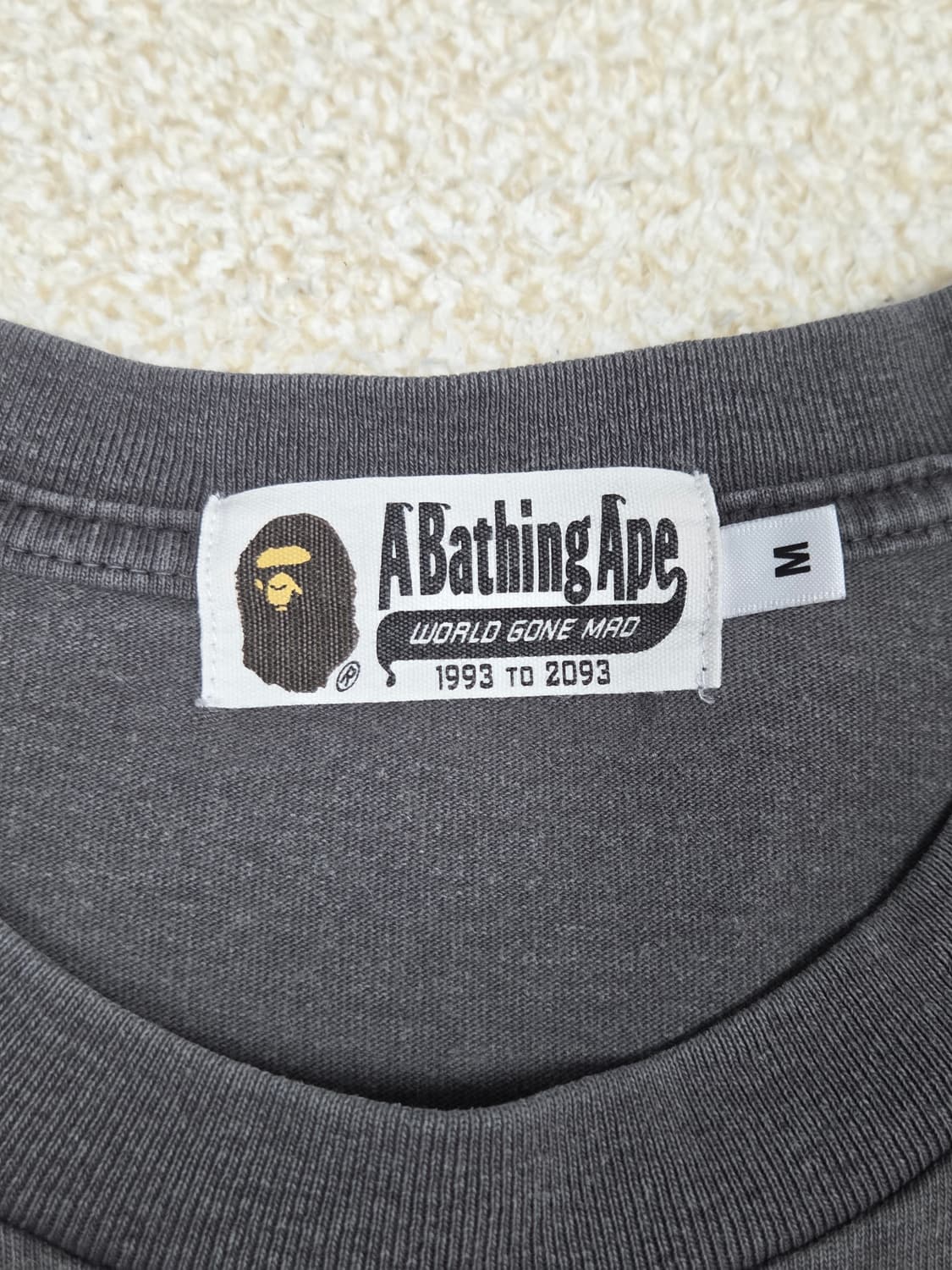 [베이프] 에이프 헤드 로고 반팔 티셔츠 | S00037 상품이미지3