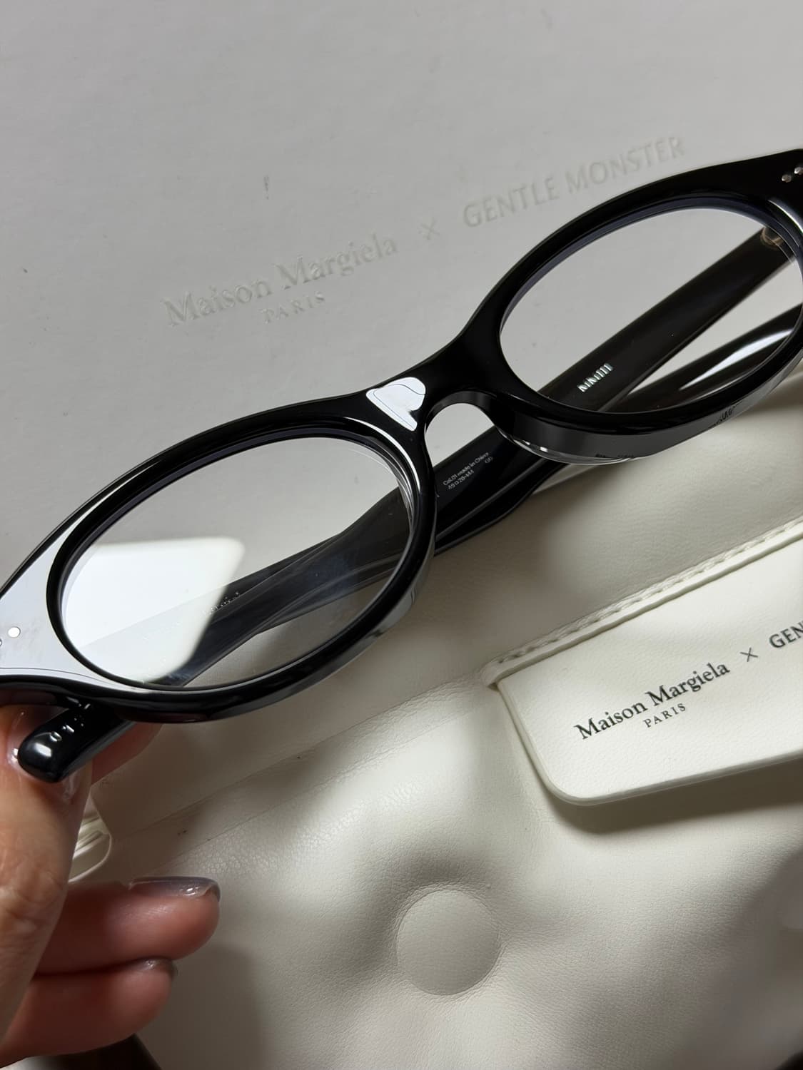 젠틀몬스터 마르지엘라 MM111-01 상품이미지5