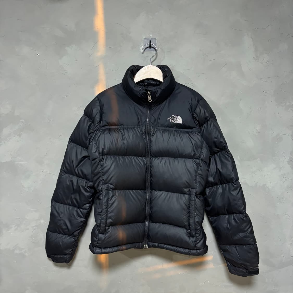 노스페이스 700 눕시 구스다운 패딩 블랙 상품이미지1