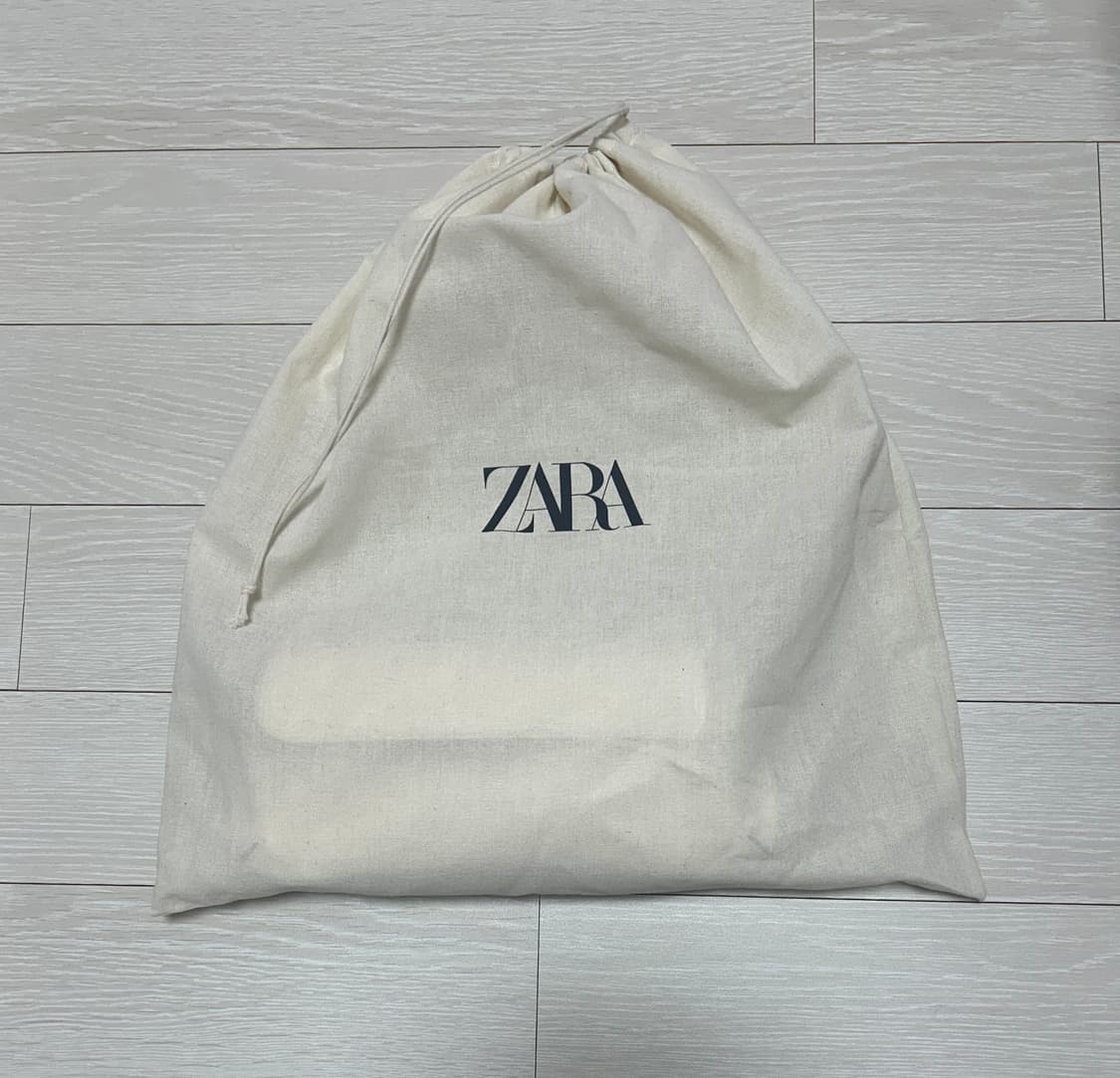 자라 ZARA 플랩 숄더백 화이트 상품이미지7
