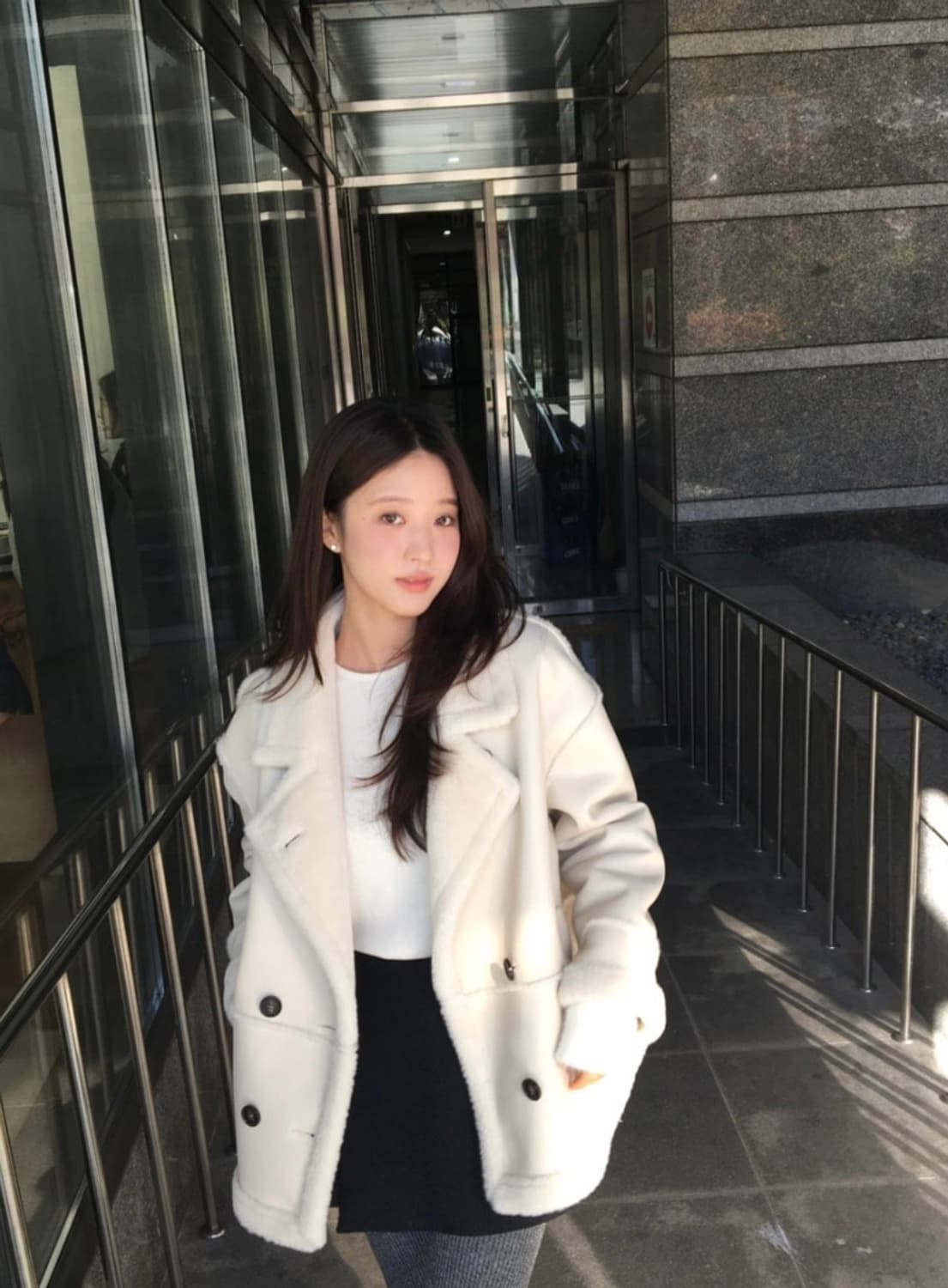 (새상품)비코튼 넬라 시어링 자켓 무스탕 상품이미지1