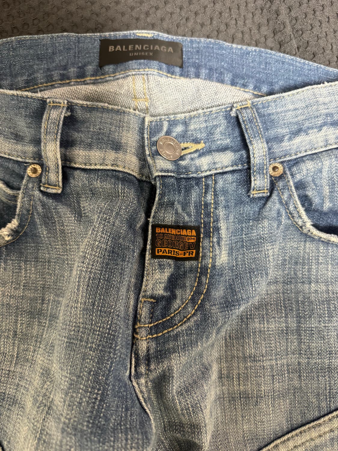 [S] 발렌시아가 로우라이즈 바이커 연청 상품이미지3