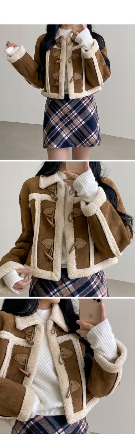 갈색 크롭 떡볶이버튼 무스탕 상품이미지1