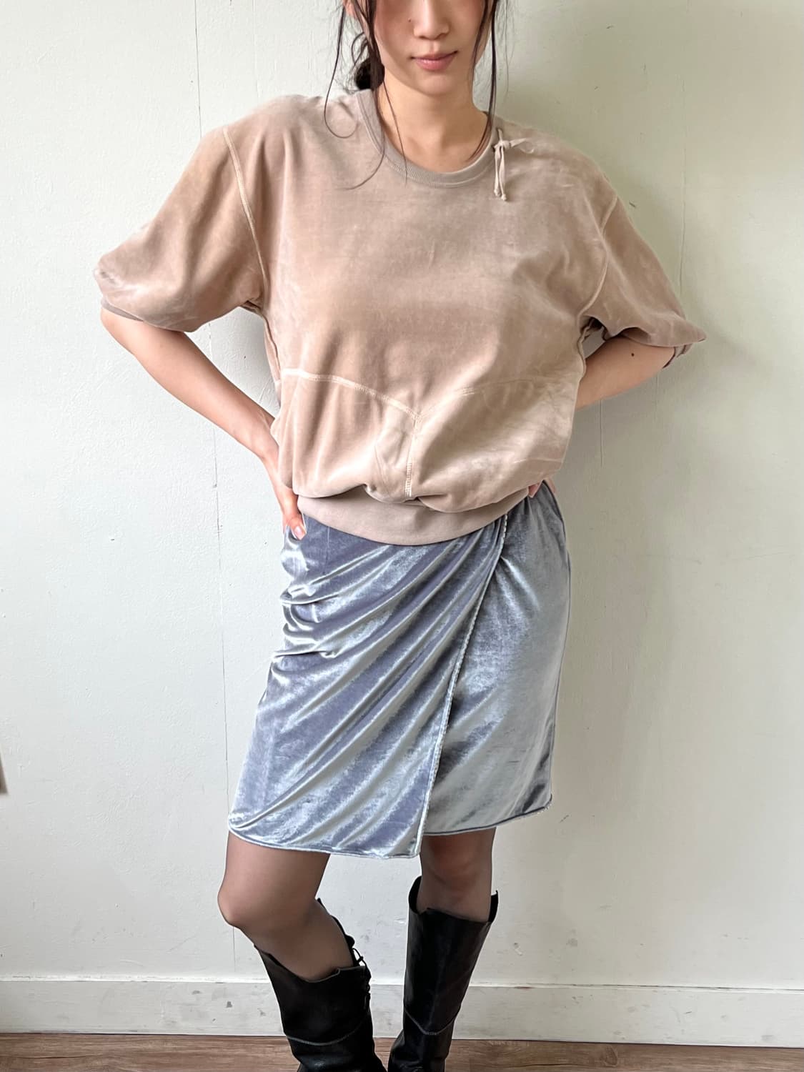 TRANS CONTINENTS 벨벳 랩 스커트 상품이미지4