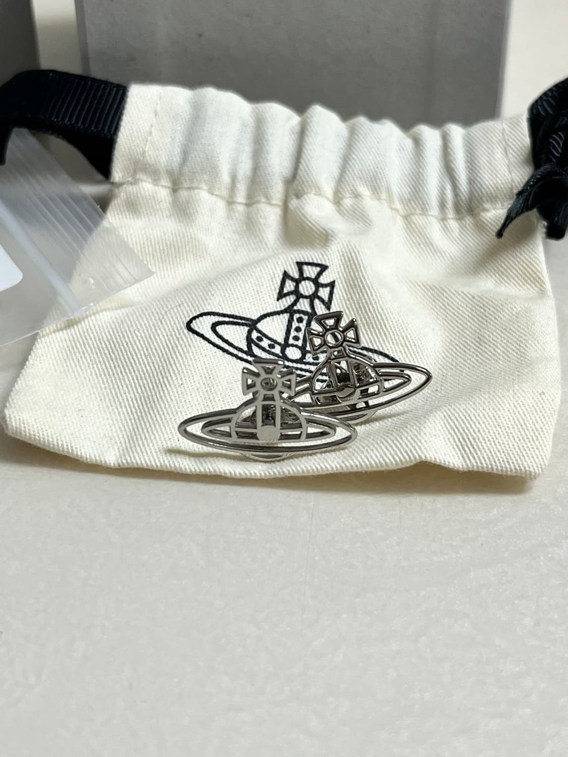 비비안웨스트우드 귀걸이 상품이미지4