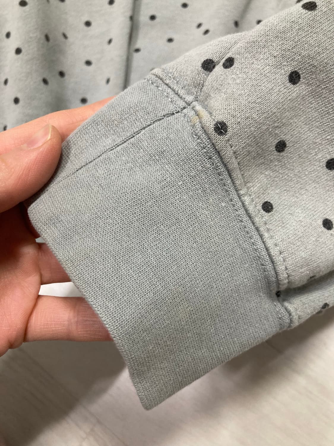 Stussy 스투시 스펠아웃 도트 땡땡이 맨투맨 _ 연그레이 상품이미지9