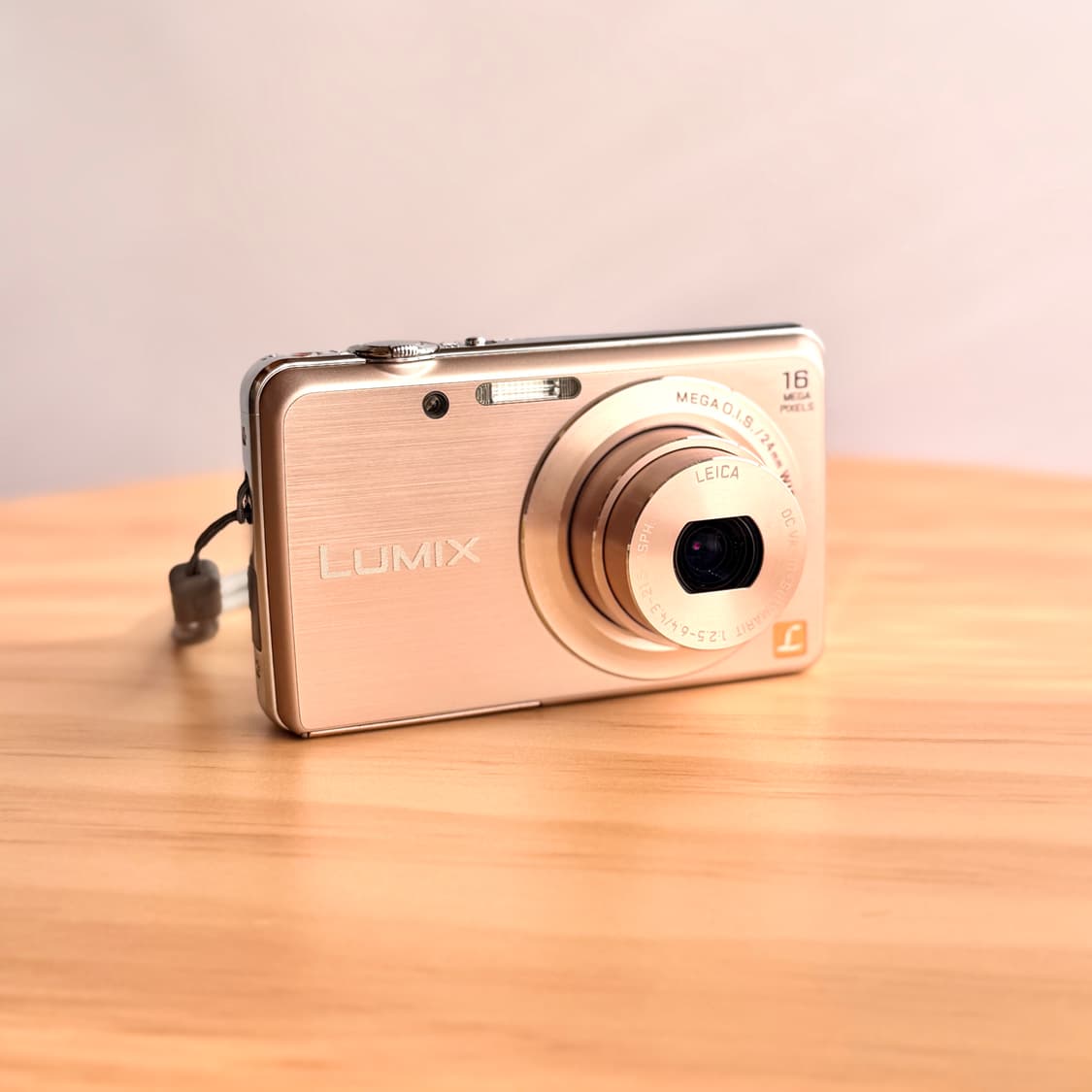 파나소닉 루믹스 DMC- FH8 핑크골드 빈티지 디카 LUMIX 상품이미지1