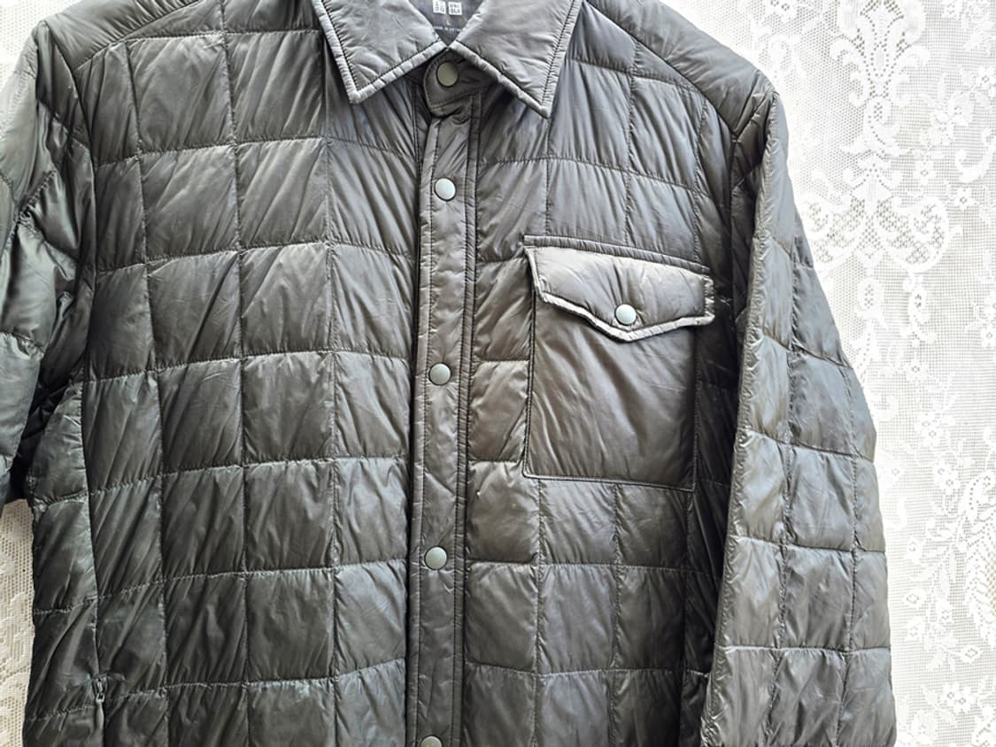 유니클로 셔츠형 경량패딩 상품이미지3