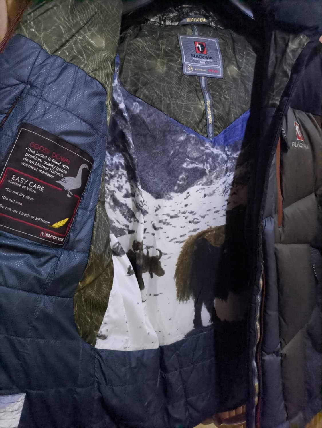 100 블랙야크 헤비 구스다운 대장급 패딩 상품이미지7
