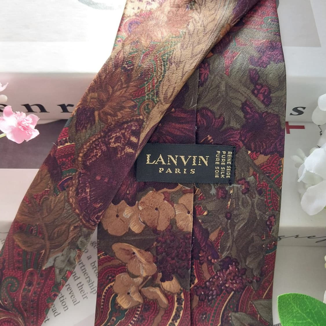 랑방 실크 브라운 리프 패턴 넥타이 9.1cm A+등급 K1696
 상품이미지6