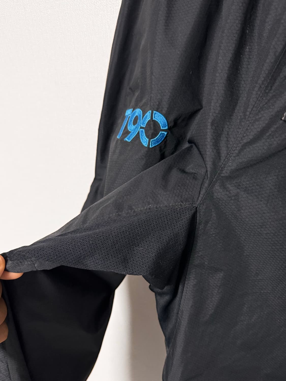 나이키 T-90 자수 스톰핏 트레이닝 바지 상품이미지4