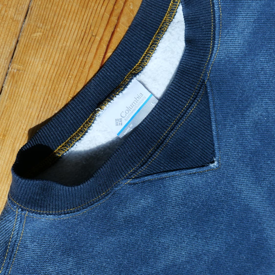 콜롬비아(columbia) 스웻 맨투맨 (사이드 리브, v거셋) 상품이미지3