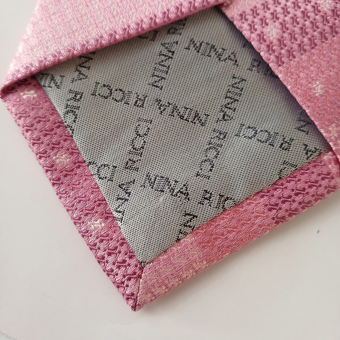 니나리치 실크 텍스처 스트라이프 넥타이 9.1cm A등급 A18985
 상품이미지8