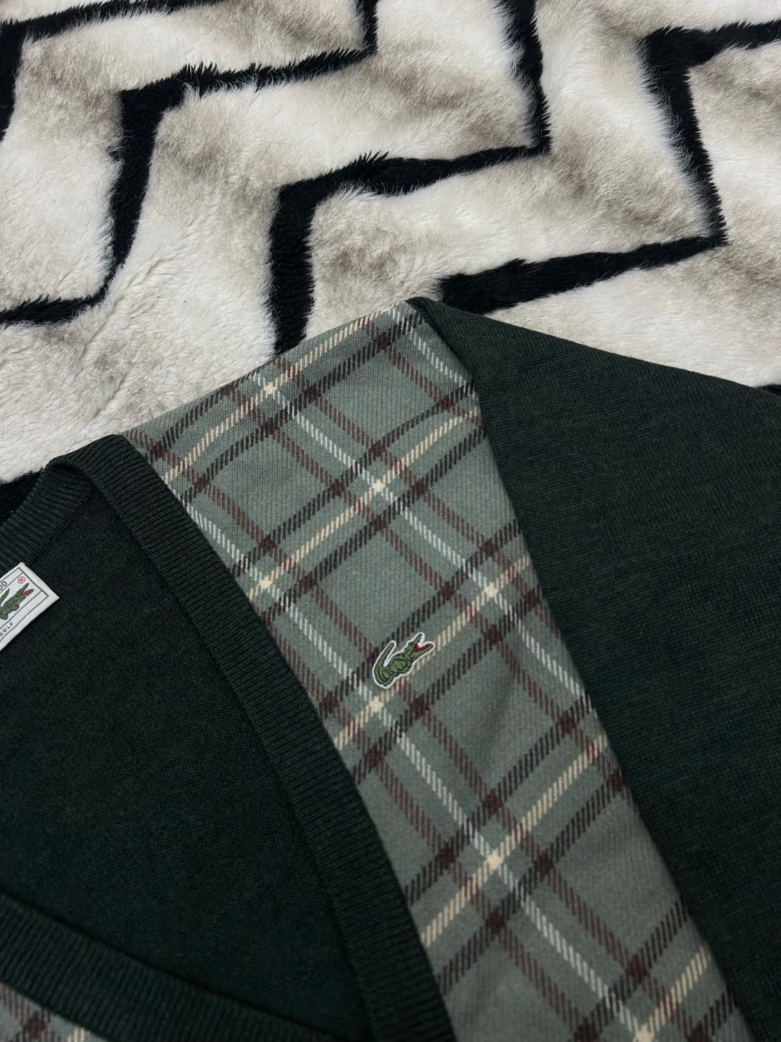 [L]라코스테 V넥 체크 가디건/다크그린 상품이미지1