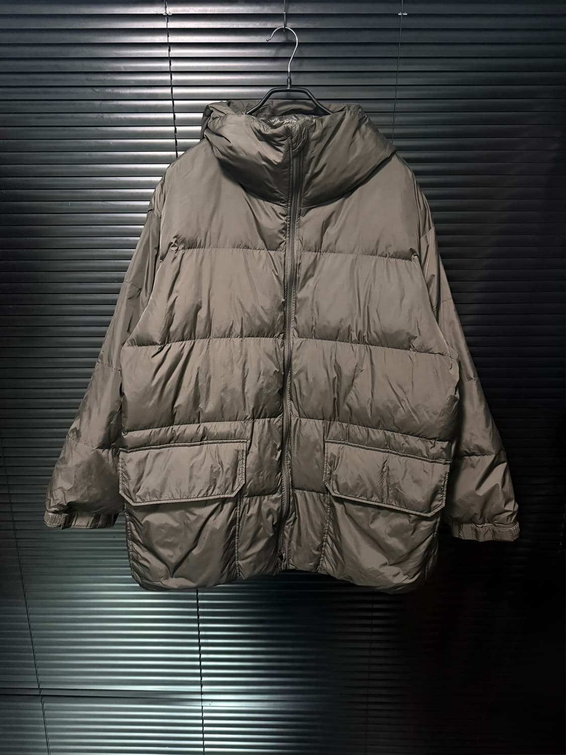 유니클로U 르메르 콜라보 카키 후드 후디 패디드 패딩 코트 하이넥 야상  상품이미지1