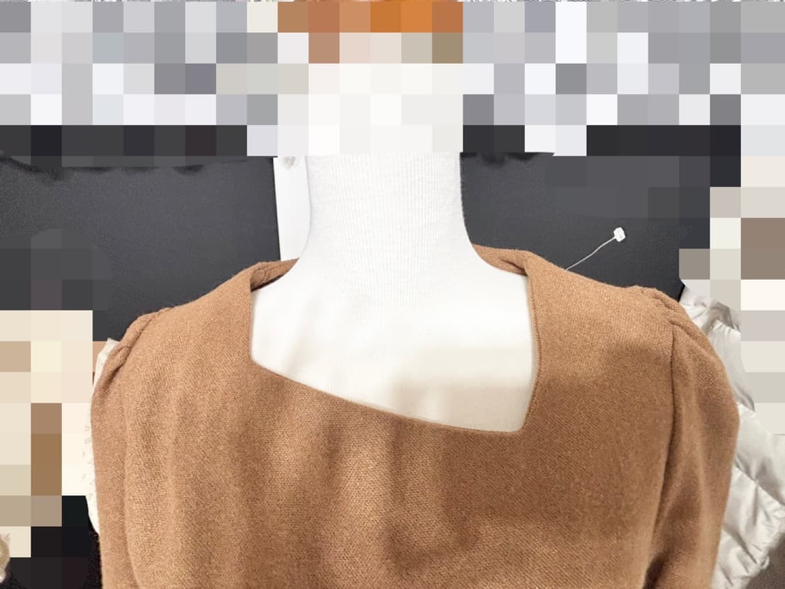 새제품ㅡ 도트무늬 언발란스 넥라인 원피스 s사이즈 상품이미지3