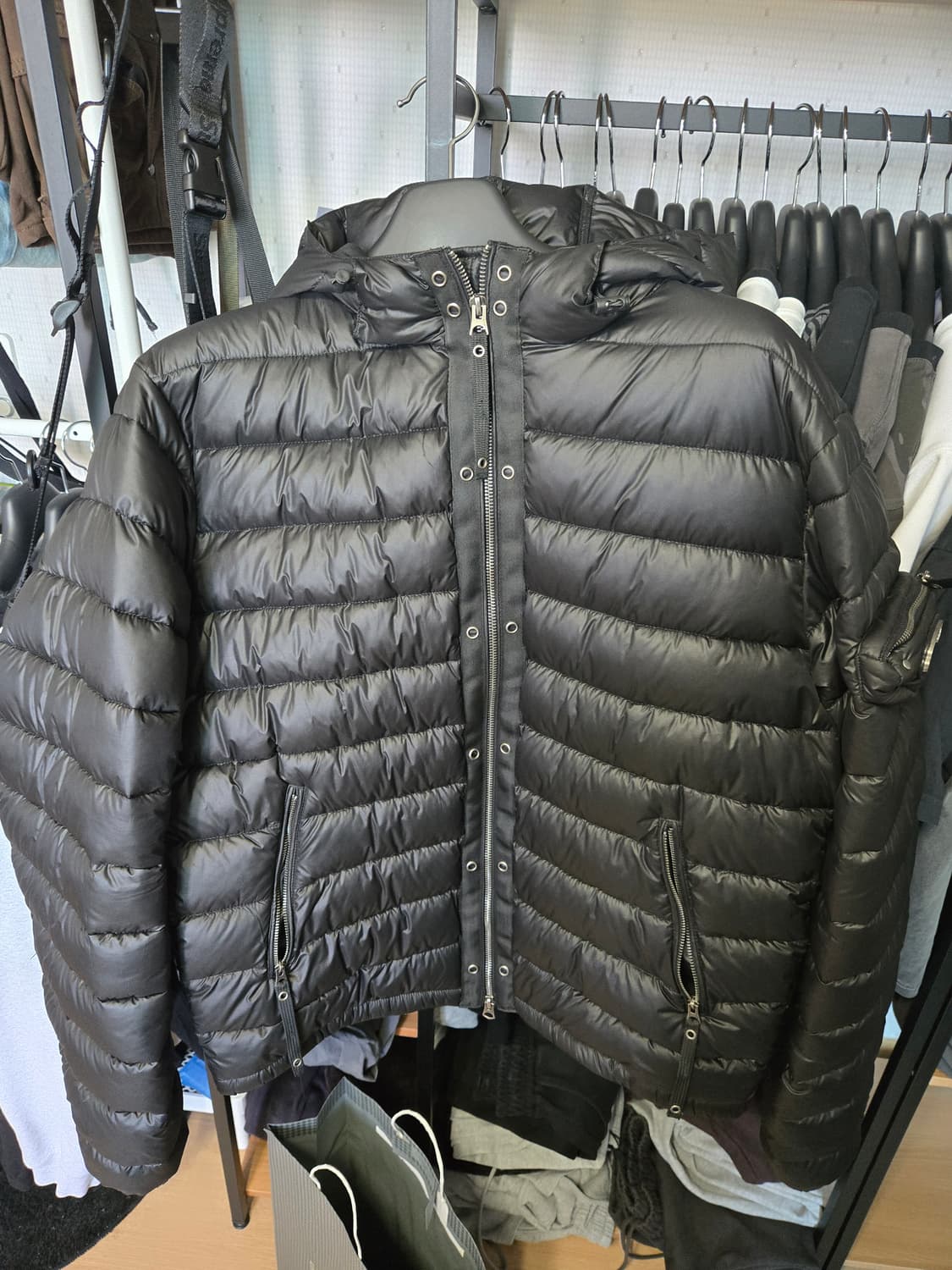 [L] 배드블러드 바이퍼 라이트웨이트 후드 푸퍼 경량패딩 상품이미지2