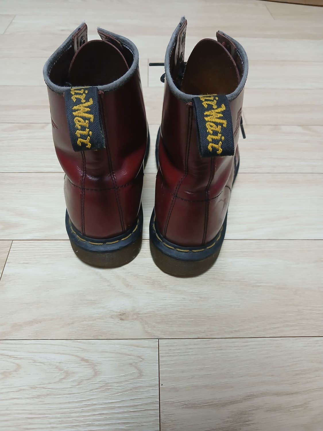 닥터마틴 1460 체리레드 8홀 부츠 US10 약 280mm 상품이미지3