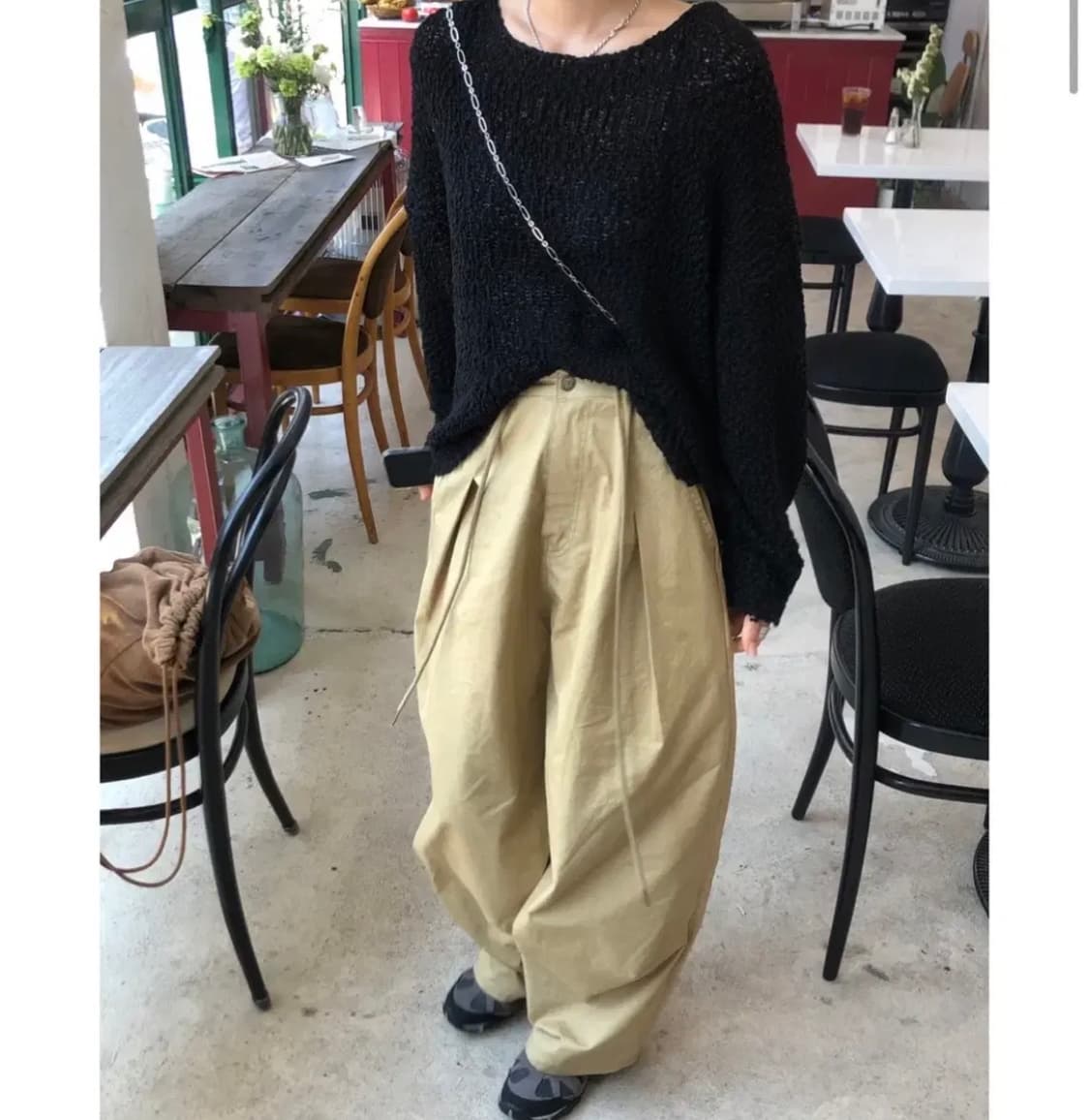 윈아웃 루즈핏 그물 니트 상품이미지4