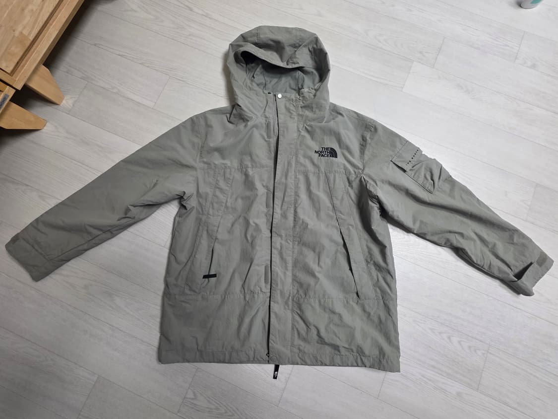 노스페이스 라이트 카키 맨톤 바람막이 XL사이즈 상품이미지1