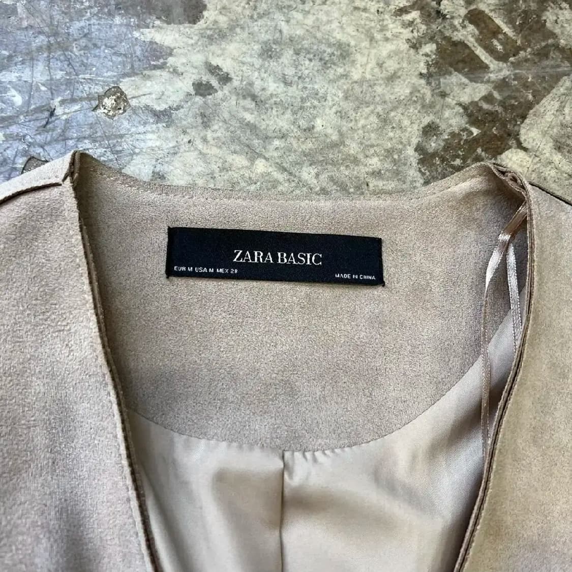 M) zara 자라 장미 자수 스웨이드 로브 코트 상품이미지5